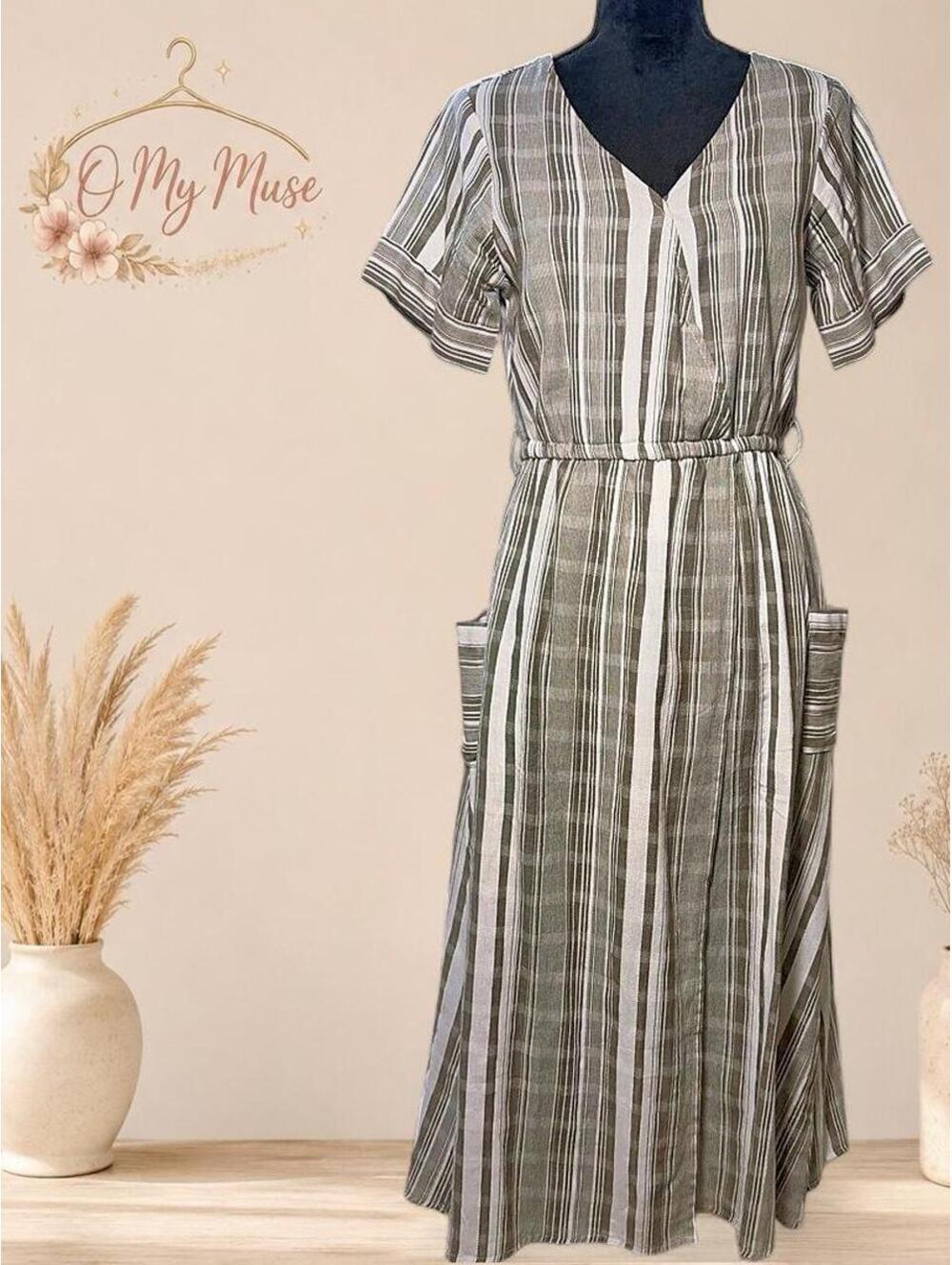 J. GEE white and green vertical striped midi dress with pockets